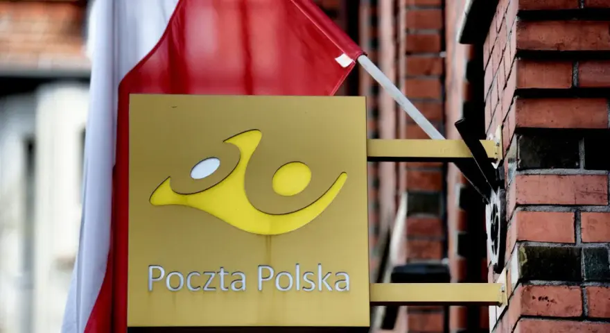 Poczta Polska: Akcje dla pracowników kiedy i dlaczego w zawieszeniu?
